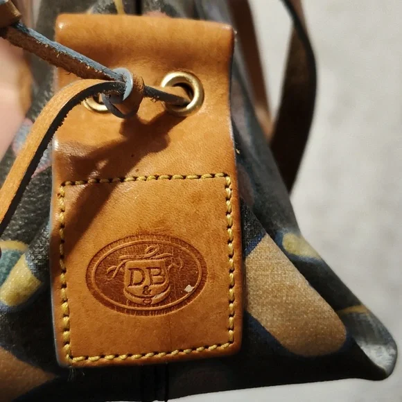 Authentic Vintage Dooney & Bourke Leather Bag Multicolored Hearts Tassels Charm - Picture 6 of 12